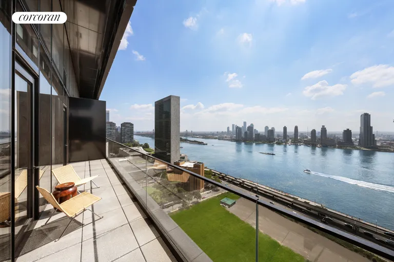 New York City Real Estate | View 695 First Avenue, 28M | room 8 | View 9