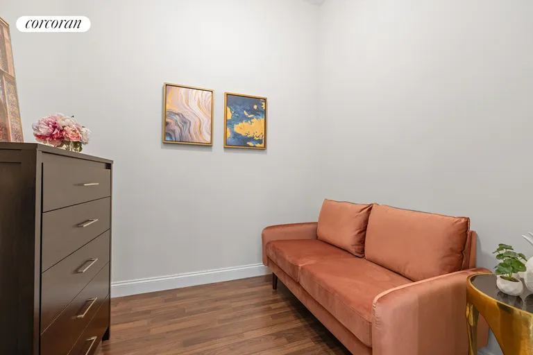 New York City Real Estate | View 111 Barrow Street, 2F | room 8 | View 9