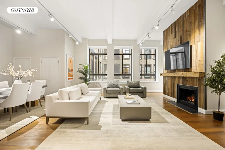 New York City Real Estate | View 111 Barrow Street, 2F | room 1 | View 2