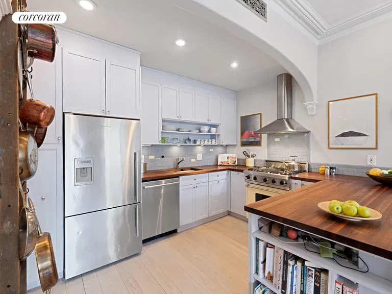 New York City Real Estate | View 75 Willoughby Avenue, 2 | Extraordinary Kitchen | View 4