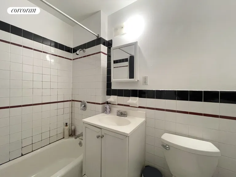 New York City Real Estate | View 3401 Riverdale Avenue, 1 | room 5 | View 6