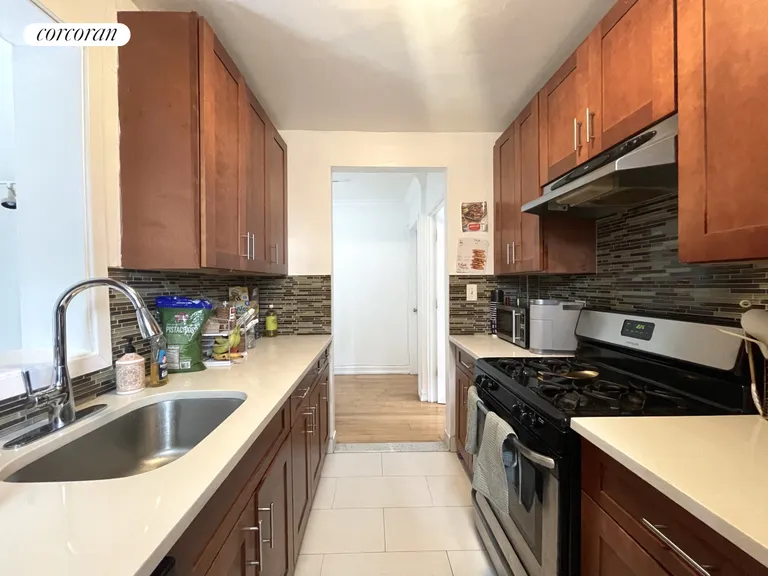 New York City Real Estate | View 3401 Riverdale Avenue, 1 | room 11 | View 12