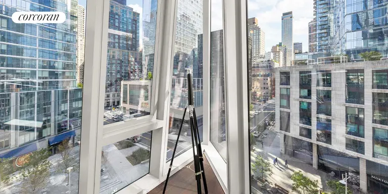New York City Real Estate | View 400 West 61st Street, 2434 | 006 | View 6