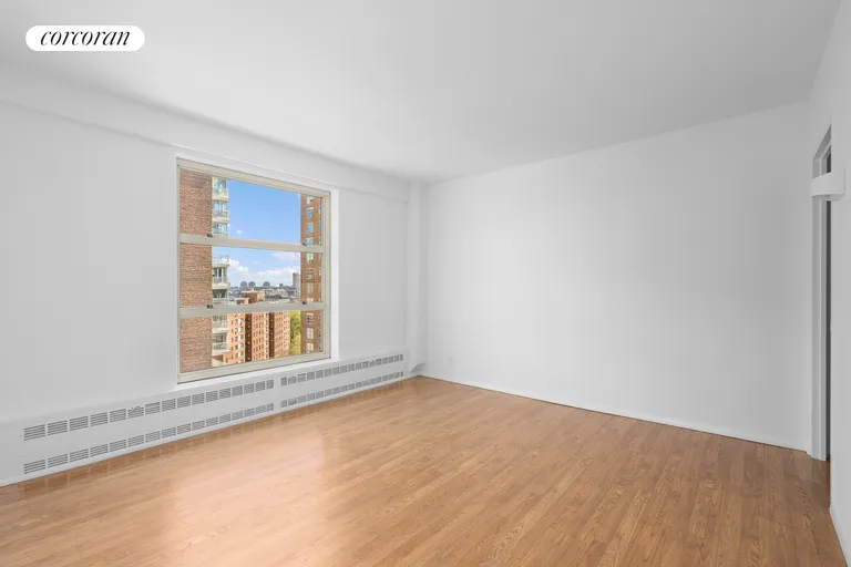 New York City Real Estate | View 80 LaSalle Street, 16F | room 9 | View 10