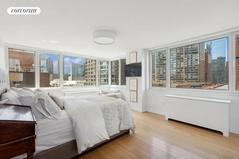 New York City Real Estate | View 45 West 67th Street, 9GH | room 7 | View 8