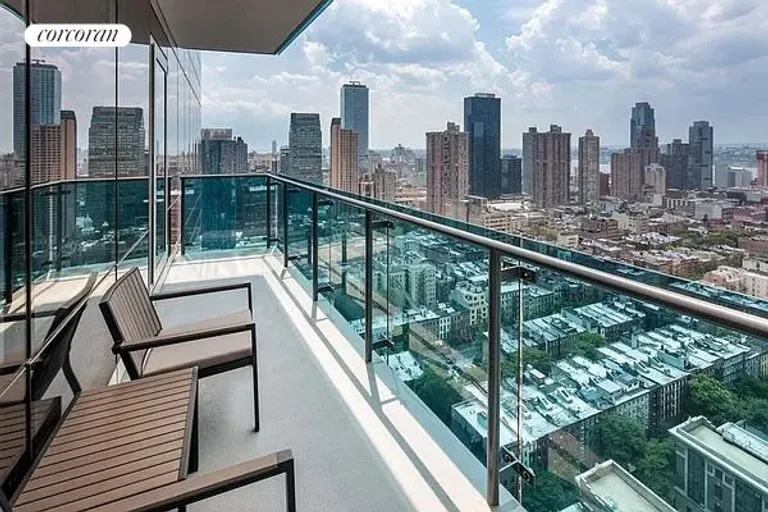 New York City Real Estate | View 306 West 48th Street, 25A | room 3 | View 4