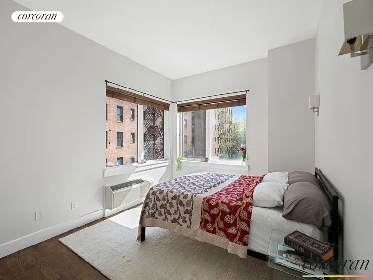 New York City Real Estate | View 59 Hawthorne Street, 3E | room 3 | View 4