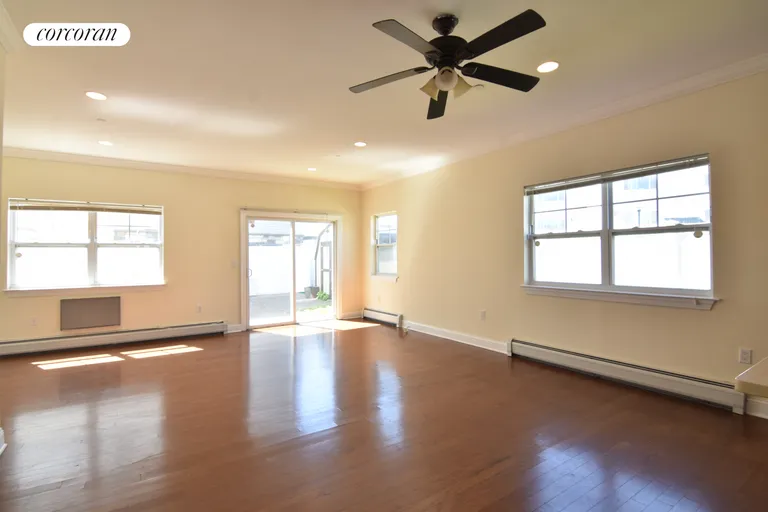 New York City Real Estate | View 87 Horizon Court | 3 Beds, 2 Baths | View 1