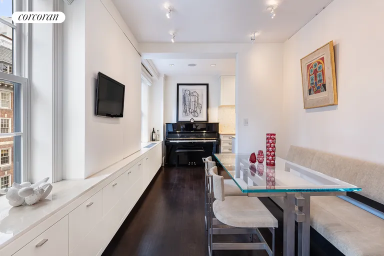 New York City Real Estate | View 40 East 66th Street, 7B | Breakfast Nook | View 14