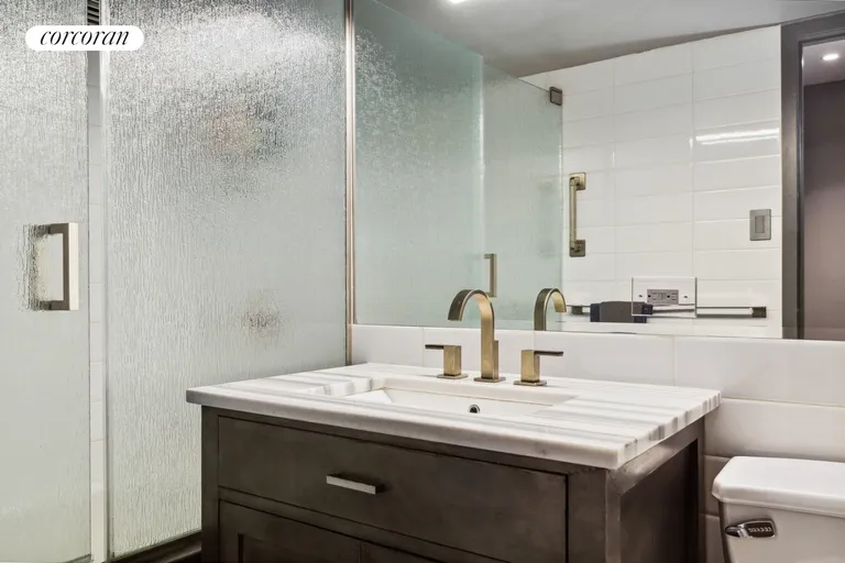 New York City Real Estate | View 305 Second Avenue, 318 | Full Bathroom | View 7