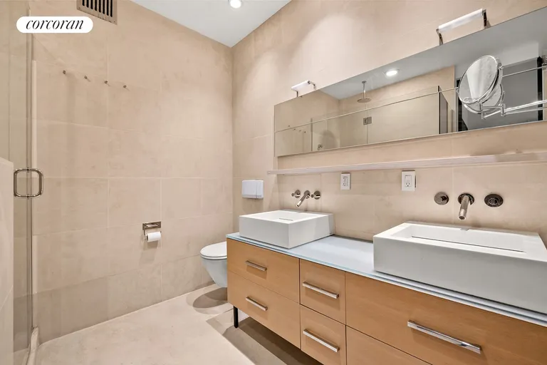 New York City Real Estate | View 21 East 22Nd Street, 10F | Full Bathroom | View 7