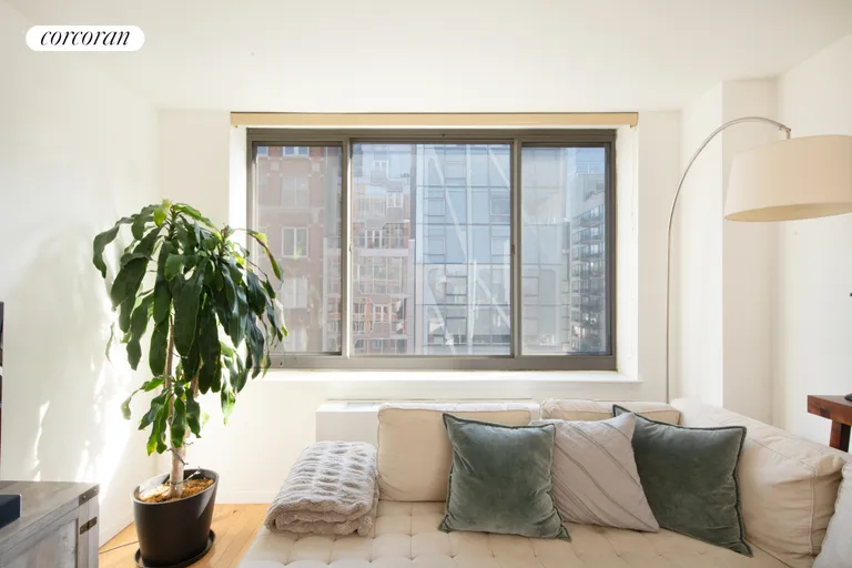 New York City Real Estate | View 520 West 23rd Street, 10F | room 3 | View 4