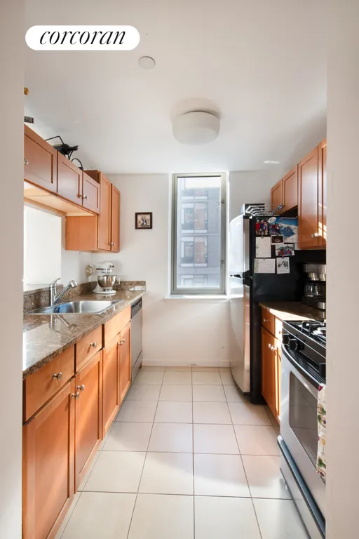 New York City Real Estate | View 520 West 23rd Street, 10F | room 4 | View 5