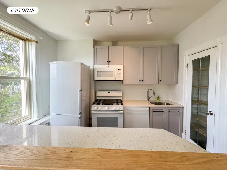 New York City Real Estate | View 220 Windsor Place, 2 | room 1 | View 2