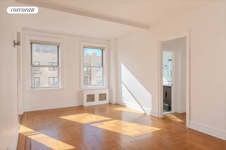 New York City Real Estate | View 41 Eastern Parkway, 5C | 2 Beds, 1 Bath | View 1
