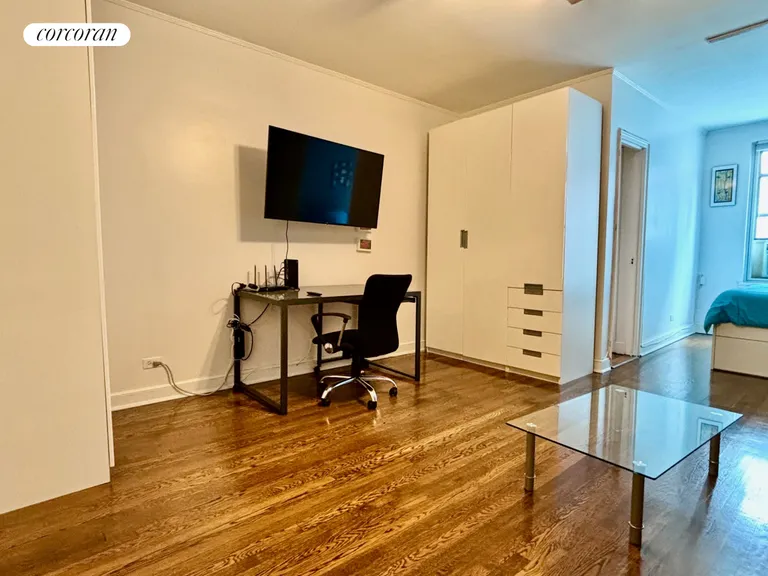 New York City Real Estate | View 350 East 54th Street, 6C | room 5 | View 6