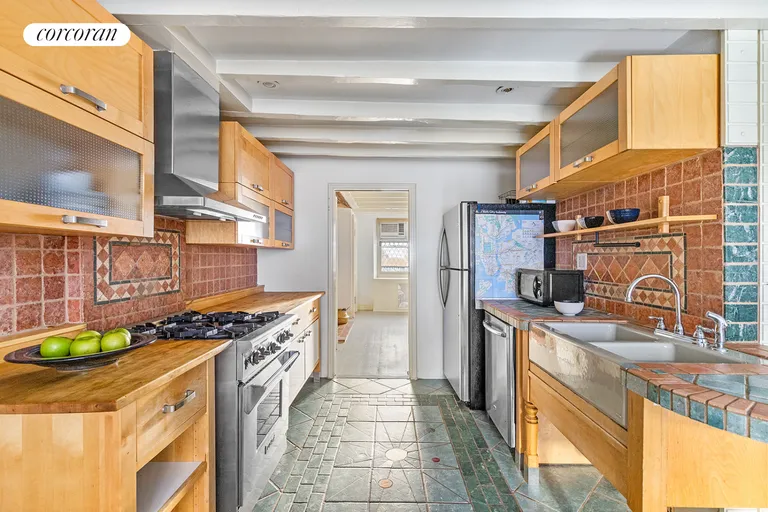 New York City Real Estate | View 82 Willow Street, 1 | room 3 | View 4