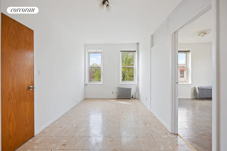 New York City Real Estate | View 31-11 43rd Street | room 3 | View 4