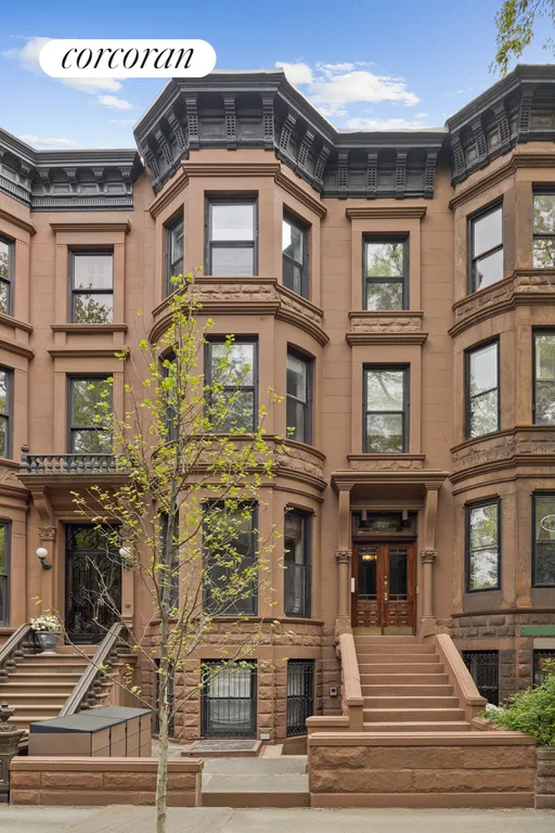 New York City Real Estate | View 777 Carroll Street, 1 | 3 Beds, 2 Baths | View 1