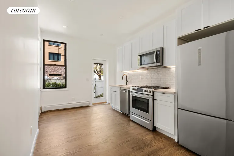 New York City Real Estate | View 147 Conselyea Street, 1R | room 1 | View 2