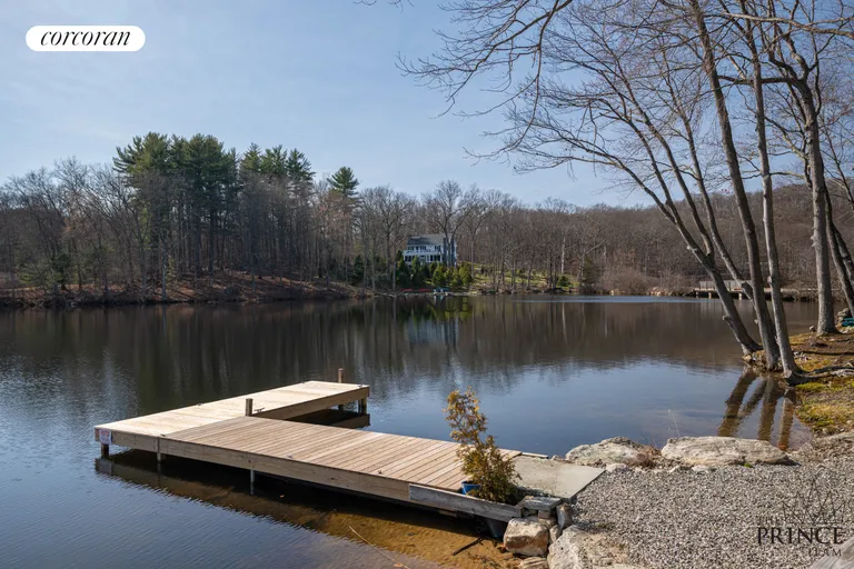 New York City Real Estate | View 24 Beaver Pond Road | room 7 | View 8