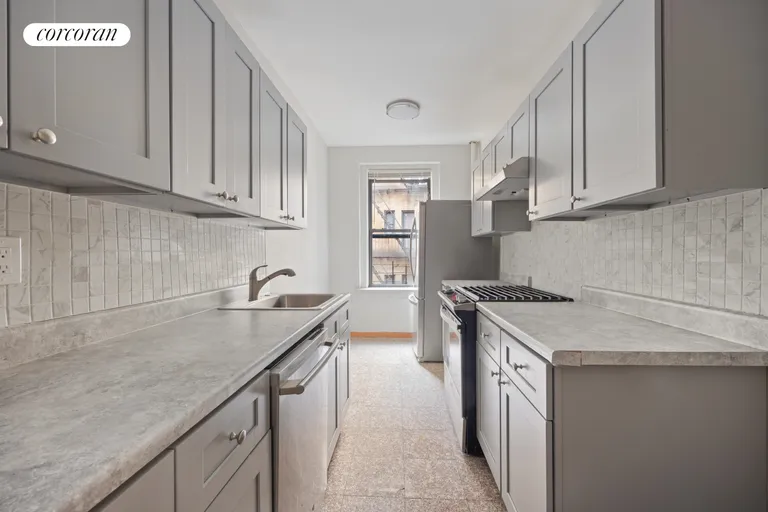 New York City Real Estate | View 43-33 48th Street, 3B | room 2 | View 3