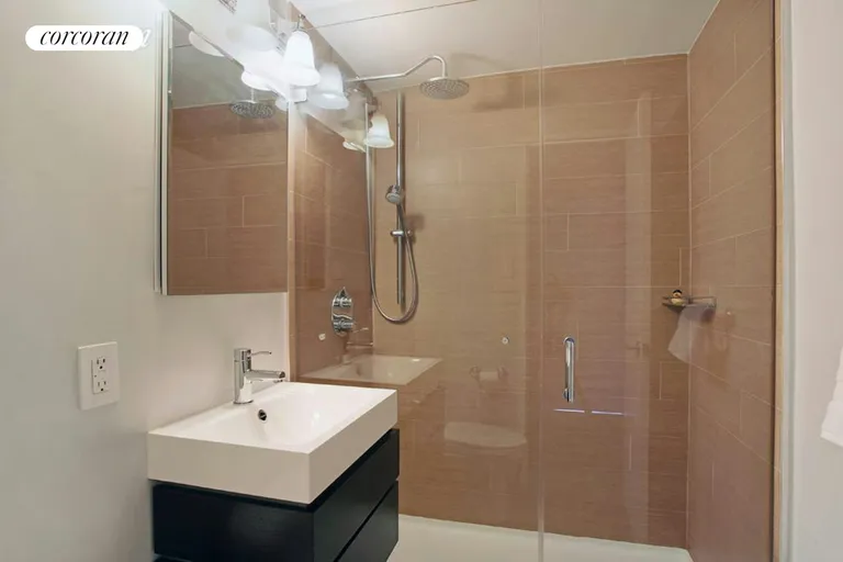 New York City Real Estate | View 225 East 57th Street, 16A | Full Bathroom | View 4