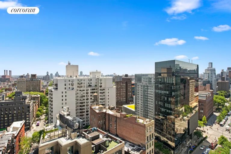 New York City Real Estate | View 70 East 10th Street, PHD | room 15 | View 16