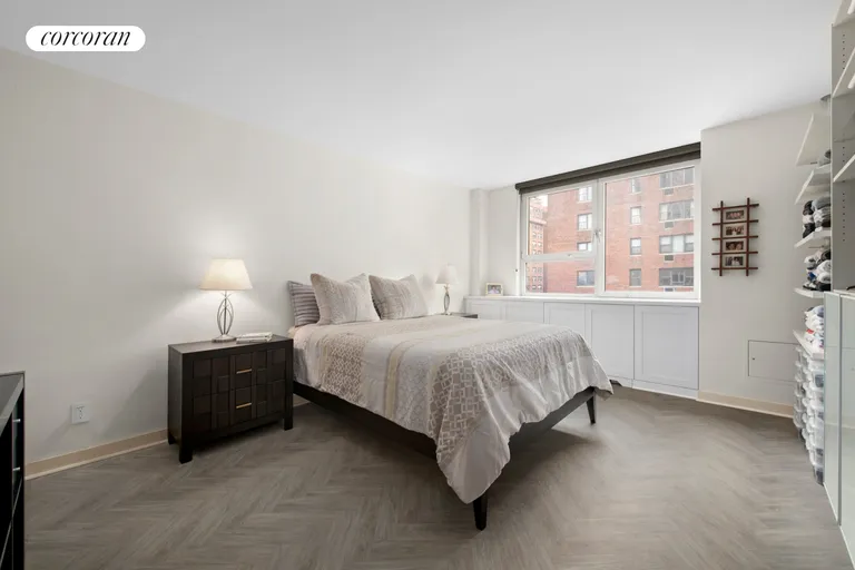 New York City Real Estate | View 501 East 79th Street, 8C | Primary Bedroom | View 7