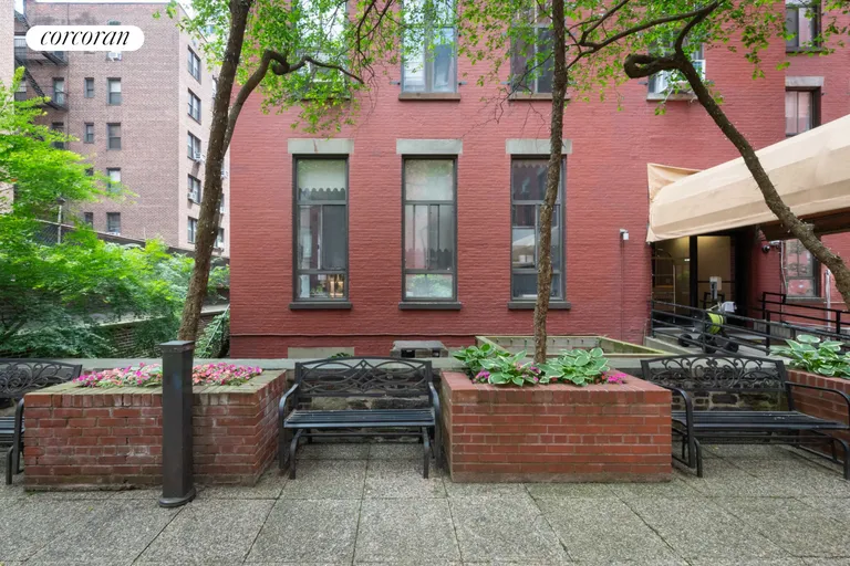 New York City Real Estate | View 303 Mercer Street, A104 | room 13 | View 14