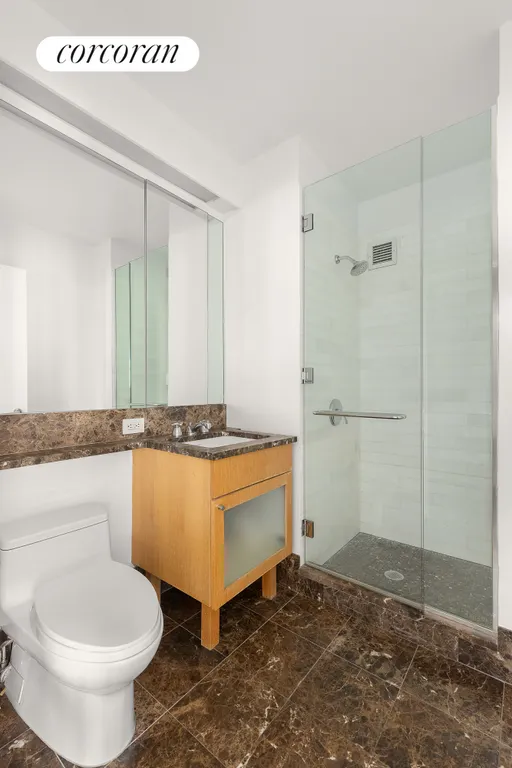 New York City Real Estate | View 207 East 57th Street, 15A | Full Bathroom | View 8