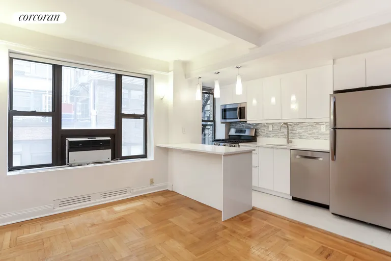 New York City Real Estate | View 111 East 88th Street, 6D | Kitchen | View 4