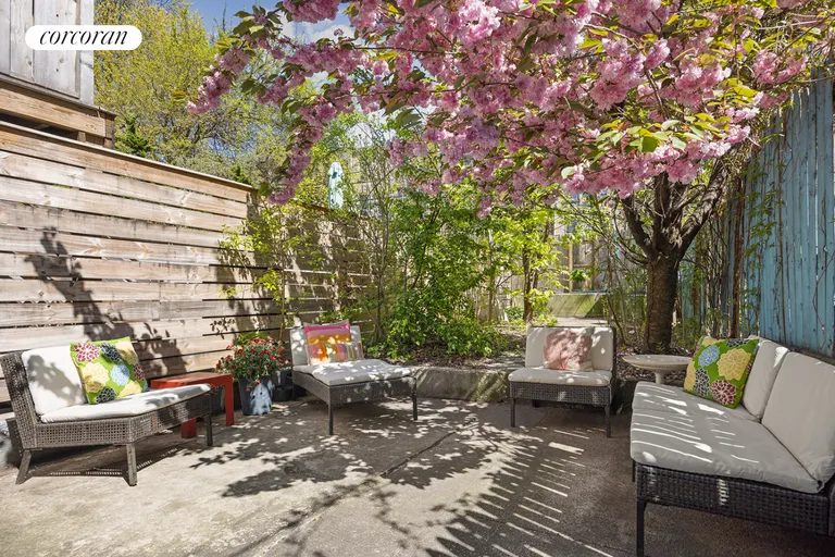 New York City Real Estate | View 27A Jackson Place | room 11 | View 12