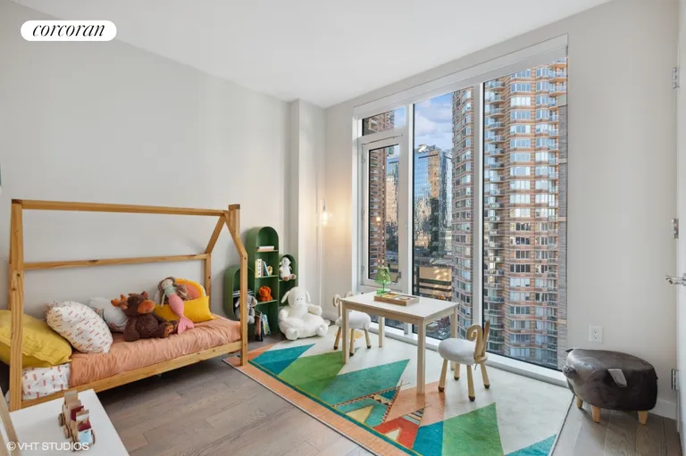 New York City Real Estate | View 505 West 43rd Street, 12D | room 3 | View 4