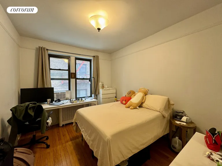 New York City Real Estate | View 42-64 65th Place, 1R | room 4 | View 5