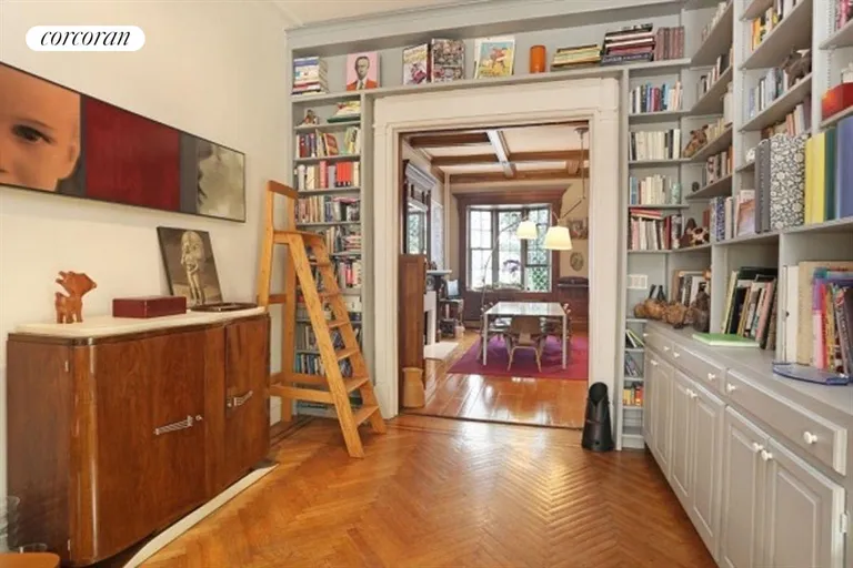 New York City Real Estate | View 22 West 95th Street, 1R | room 2 | View 3