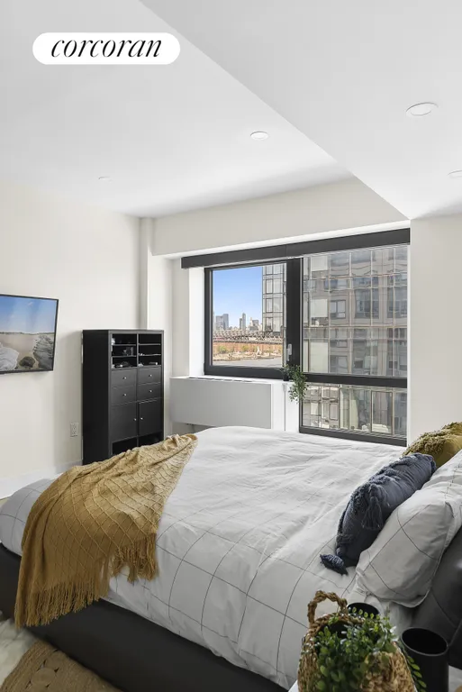 New York City Real Estate | View 440 Kent Avenue, 16D | room 9 | View 10