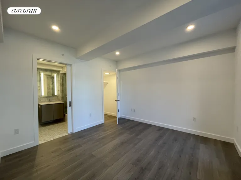 New York City Real Estate | View 124 Columbia Heights, 202 | room 3 | View 4