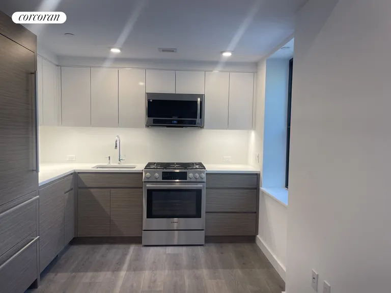 New York City Real Estate | View 124 Columbia Heights, 104 | room 3 | View 4