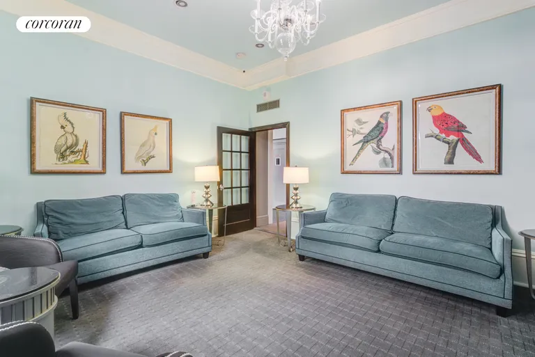 New York City Real Estate | View 144 East 40th Street, 503 | Lounge | View 8