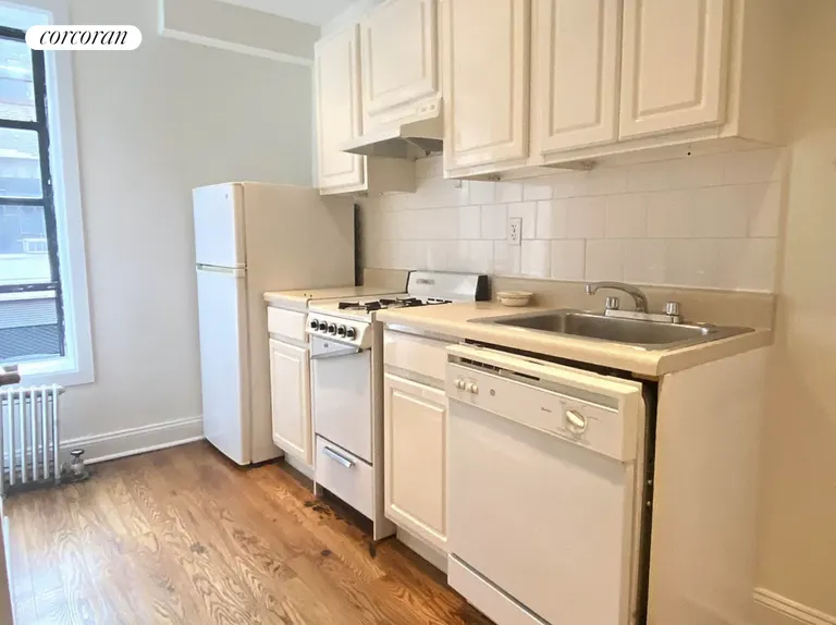 New York City Real Estate | View 222 Thompson Street, 7 | 2 Beds, 1 Bath | View 1