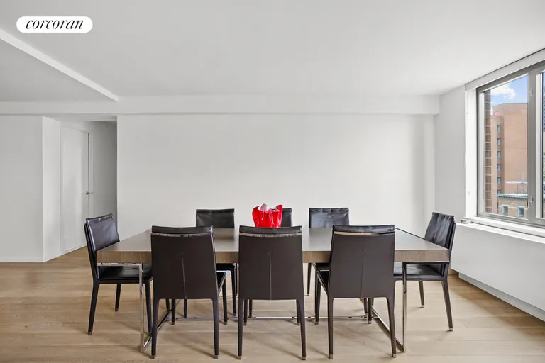 New York City Real Estate | View 101 West 87th Street, 807 | room 3 | View 4