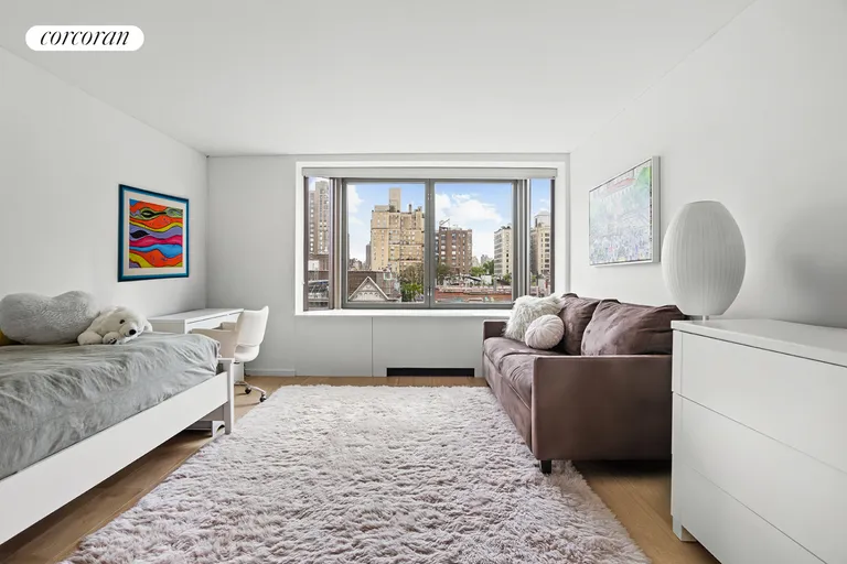 New York City Real Estate | View 101 West 87th Street, 807 | room 4 | View 5