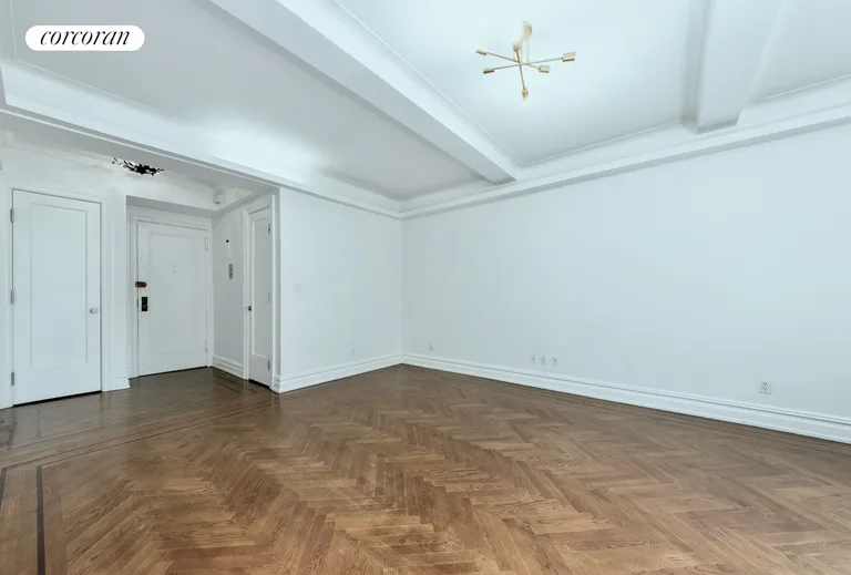 New York City Real Estate | View 41 West 72Nd Street, 8C | room 2 | View 3