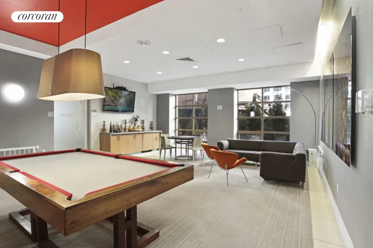 New York City Real Estate | View 41-34 Crescent Street, 5C | room 7 | View 8