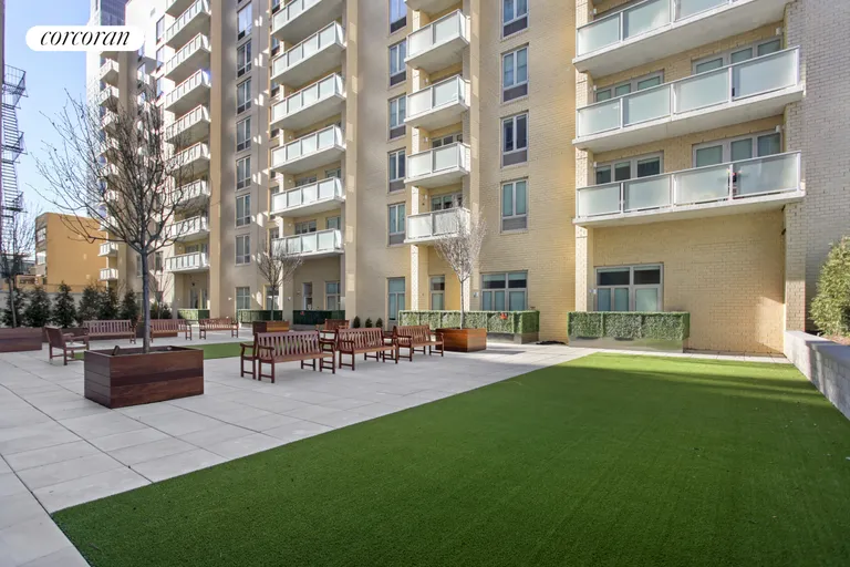 New York City Real Estate | View 41-34 Crescent Street, 5C | room 11 | View 12