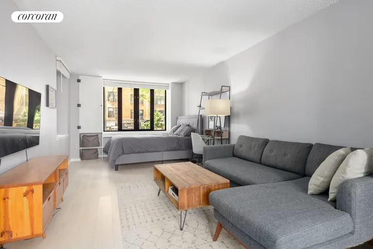 New York City Real Estate | View 176 WEST 86TH STREET, 2A | room 4 | View 5