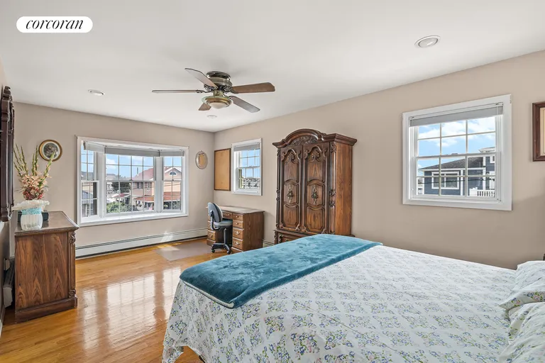 New York City Real Estate | View 101 Beach 217th Street | room 7 | View 8