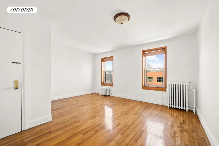 New York City Real Estate | View 142A Putnam Avenue | room 5 | View 6