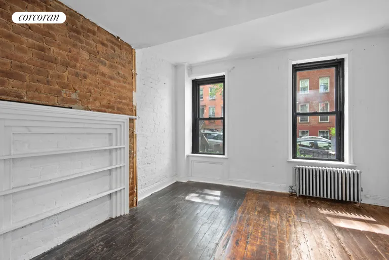 New York City Real Estate | View 87 Waverly Avenue | room 4 | View 5